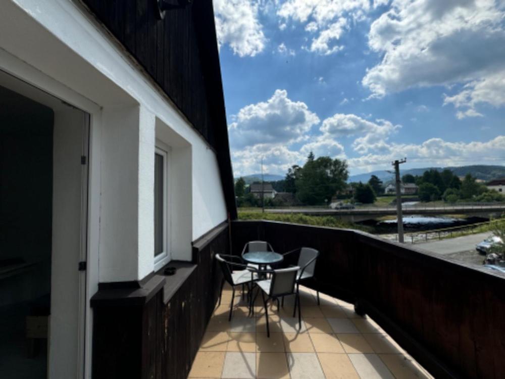 Penzion A Rybarska Basta U Jesetera Jeseník Exterior foto